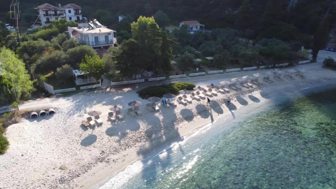 Limnonari Beach Rooms Città di Skopelos Esterno foto